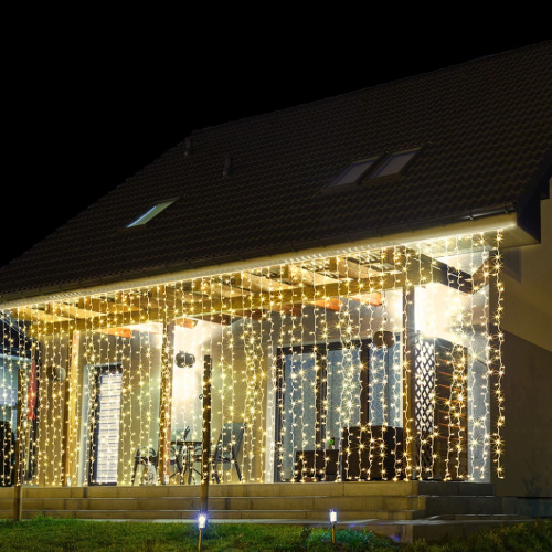 Уличная светодиодная гирлянда (теплый свет) Vegas Занавес 200 LED, 20 нитей, 2х2 м, 31V 55145 фото 2